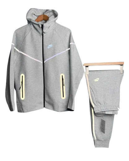 Nike Tech Track led Gray