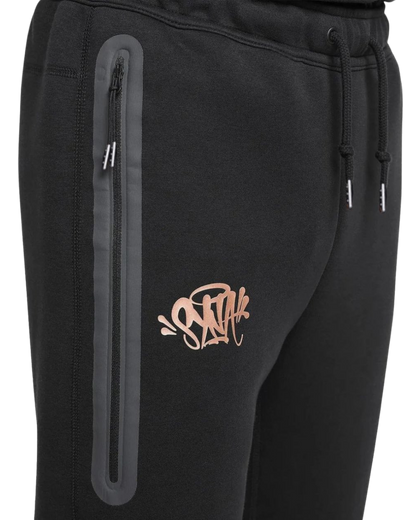 Nike Syna Tech