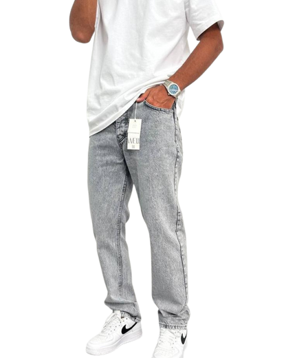 GREY BAGGY FIT
DENIM JEANS